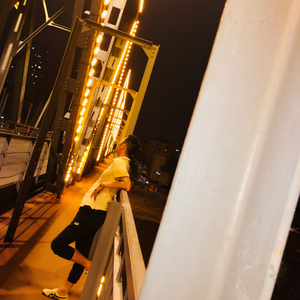 美女搞笑逼逼图
